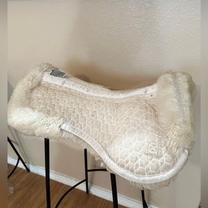 Mattes saddle half pad